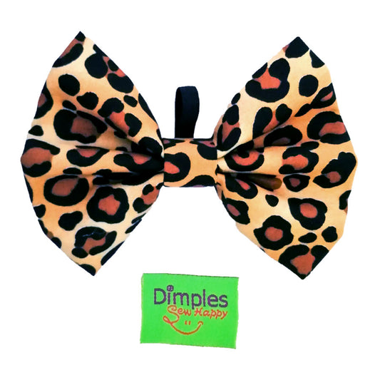Dimples Leoparden Muster Hunde Schleife
